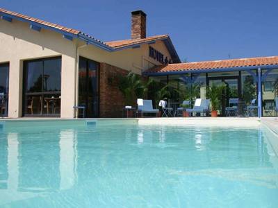 Kyriad Prestige Bordeaux Ouest-Mérignac