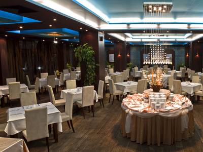 Garden of Eden Hotel & Apartments