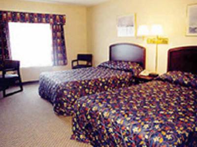 Quality Hotel & Suites Niagara Falls