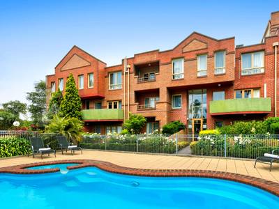 Comfort Apartments Royal Gardens