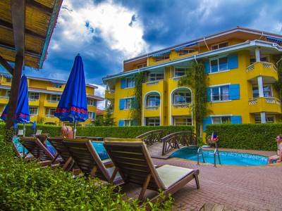 Blue Orange Beach Resort