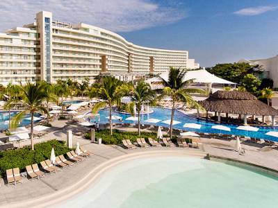 Resort at Mundo Imperial