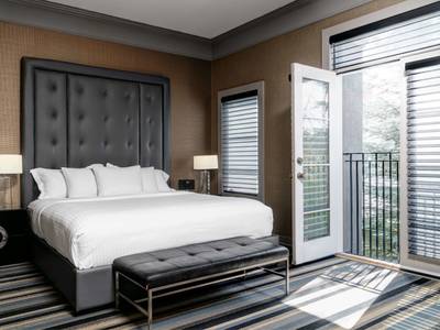 Kensington Riverside Inn