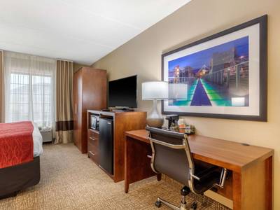 Comfort Inn & Suites