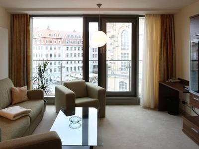 Altes Dresden by Aparts An der Frauenkirche