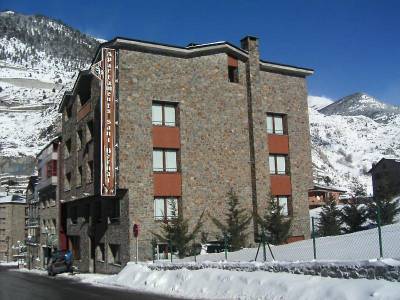 Sant Bernat Apartments