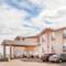 Super 8 Motel Pincher Creek AB