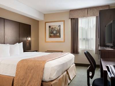 Days Inn & Conference Centre Renfrew