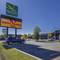 Quality Inn & Suites Saskatoon