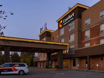 Comfort Inn & Suites Surrey