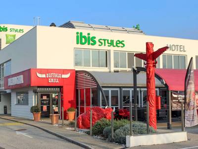 Hotel ibis Styles Crolles Grenoble
