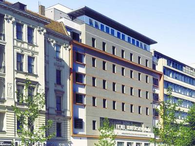 Kurfürstendamm am Adenauerplatz