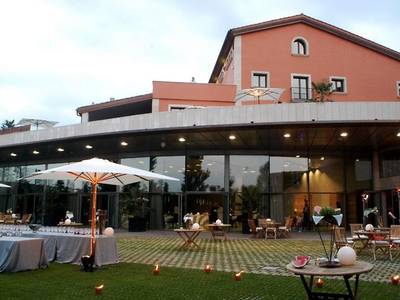 Qgat Suites & Events