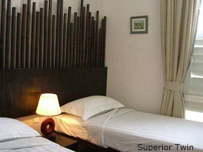 RedDoorz Premium @ Serangoon