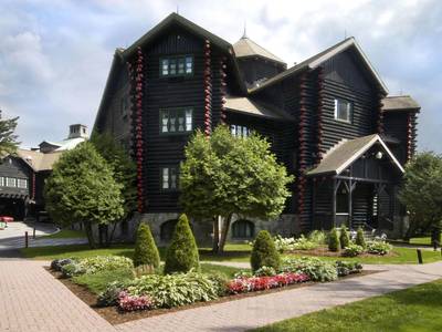 Fairmont Le Chateau Montebello