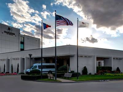 DoubleTree by Hilton Hotel Arlington DFW South