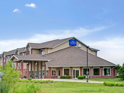 Baymont Inn & Suites