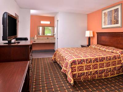 Americas Best Value Inn - Richmond South