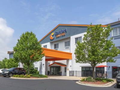 Comfort Suites Elgin
