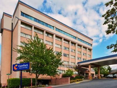 Best Western Plus Tacoma Dome Hotel
