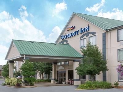 Baymont Inn & Suites Jonesboro