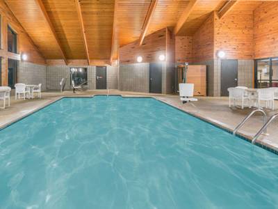 Baymont Inn & Suites Kasson Rochester Area