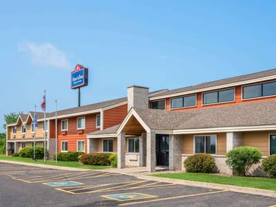 AmericInn Little Falls