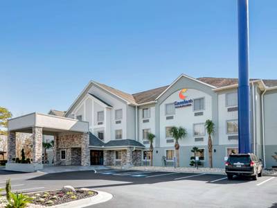 Comfort Inn & Suites