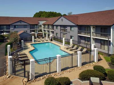 Courtyard Atlanta Norcross / I-85