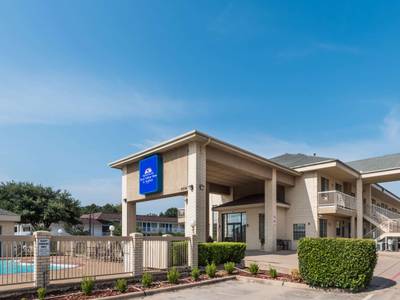 Americas Best Value Inn And Suites Fort Worth South