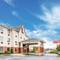 Econo Lodge Inn & Suites