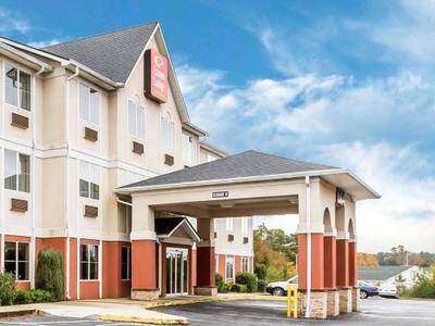 Econo Lodge Inn & Suites