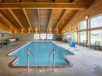 AmericInn Lincoln South