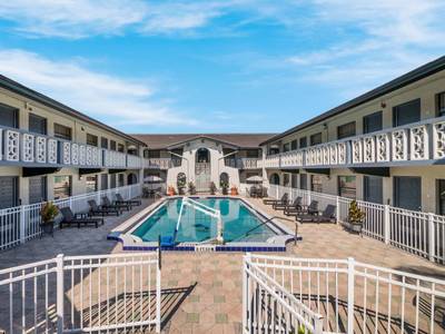 Days Inn & Suites Altamonte Springs