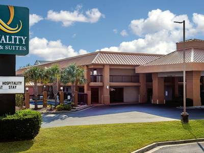 Quality Inn & Suites Warner Robins