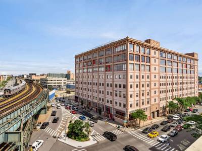 Days Inn Long Island City