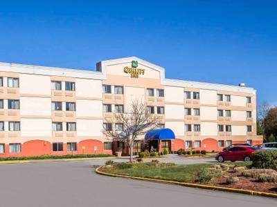Quality Inn Spring Valley