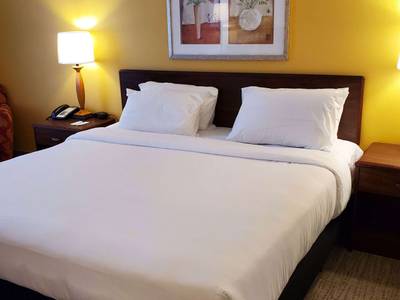 Quality Inn & Suites, Uniontown