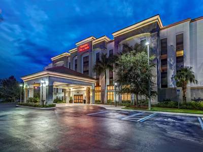 Hampton Inn & Suites Fort Myers-Estero/FGCU