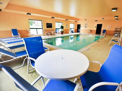 Hampton Inn & Suites Louisville East