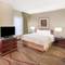 Hawthorn Suites by Wyndham Bloomington