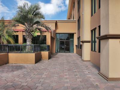 Ramada Jacksonville Baymeadows Hotel & Conference Center (Foto)