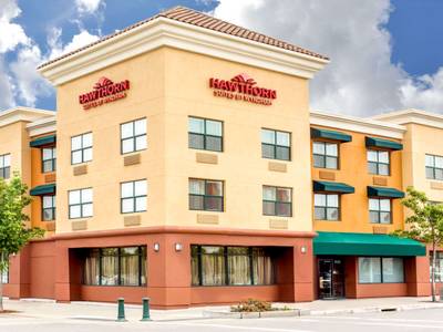 Hawthorn Suites Oakland/Alameda