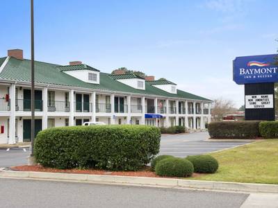 Baymont Inn & Suites Thomasville