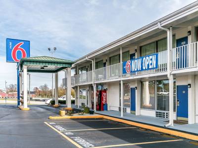 Motel 6 Somerset
