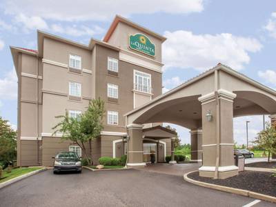 La Quinta Inn & Suites Cincinnati Airport Florence