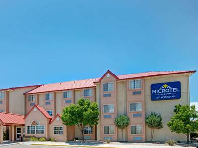 Microtel Inn & Suites by Wyndham Albuquerque West