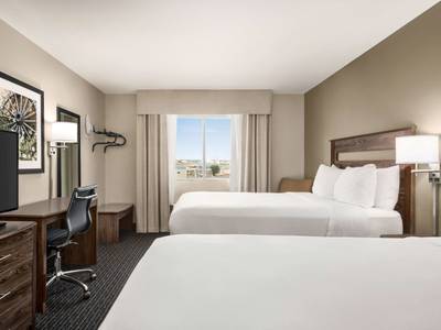 Oak Tree Inn Rawlins