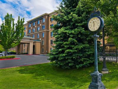 Oxford Suites Downtown Spokane