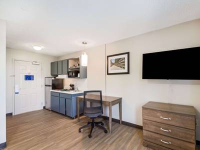 Suburban Extended Stay Hotel Wash. Dulles